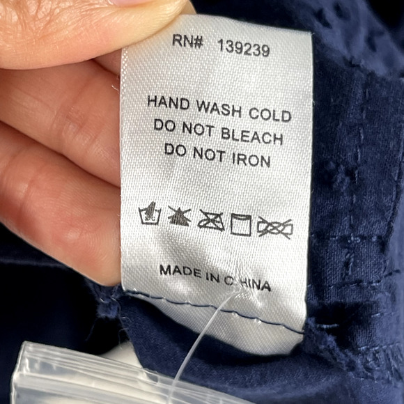 Pomander Place Tuckernuck Scarlett Top Womens Large Blue Swiss Dot Button Down - Picture 9 of 16